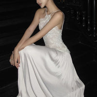 High-end Gown For Sophisticated Ladies Fitted Waistline