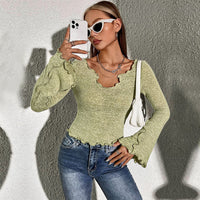 Women's Frayed Design Short Flare Sleeve Top