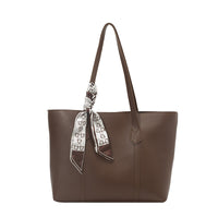 Versatile Commuter Shoulder Bag With A Premium Sophisticated Tote Design