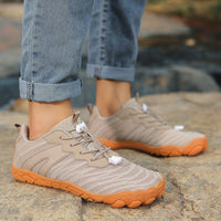 Breathable And Lightweight Outdoor Hiking Shoes