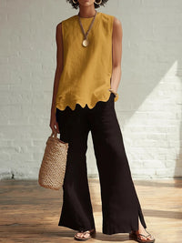 Crew-neck Sleeveless Shirt With A Wave Hem