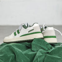 Season Leisure To Help Lovers Niche Sports Shoes