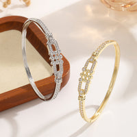 Middle Eastern-style Fashion Horseshoe Buckle Bracelet For Women Light Luxury Vibe