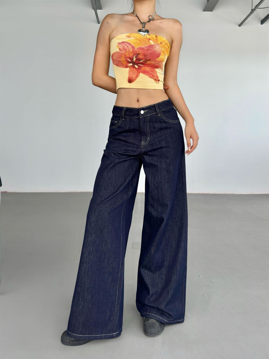 Fashion American Retro Wide Leg Jeans For Women