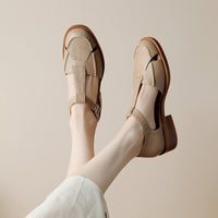 Retro Flat Bottom Women's Sandals Hollowed Toe Box