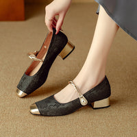 Women's Retro Plus-Size Chunky-Heel Pumps