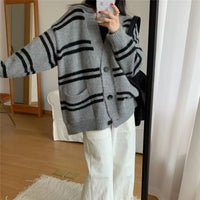 Model Loose Preppy Style Colorblock Sweater Coat