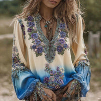Loose-fitting Casual Womens Shirt With A V-neck And A Printed Design