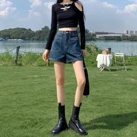 Loose Niche Retro High-waisted Denim Shorts