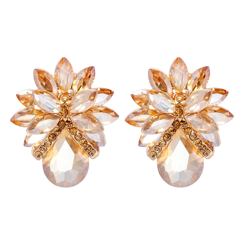 New Fashion Women's Personality Flower Rhinestone-embedded Earrings