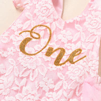 Baby's Flying Sleeve Lace Mesh Print Onesie
