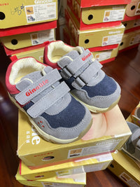 Spring And Autumn Walking Shoes With Minor Defects