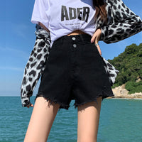 Womens High-waisted Loose-fitting White Denim Shorts