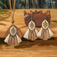 Retro Floral Earrings And Necklace Set With A Distinctive European And American Style