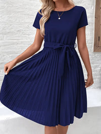 Women's Lace-Up Skirt Solid Color Pleated Dress
