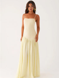 Solid-color Sleeveless Spliced Slip Dress With Slits And A Fitted Waist