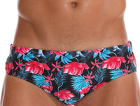 Men's Swimming Briefs With Printed Stitching To Prevent Embarrassment