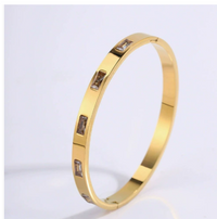 Zircon Bracelet With A Traditional Chinese Aesthetic And Elegant Vibe