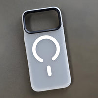 Applicable To 17promax Phone Case New Magnetic Simple Skin Sense Drop-resistant Protective Cover