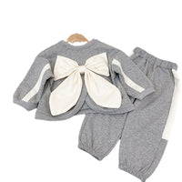 Baby's Back Bow Sweet Wind Suit