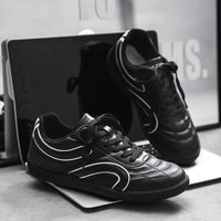 Retro Easy Matching Football Training Shoes Men