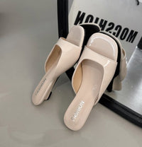 Minimalist Versatile Open Toe Square Toe Patent Leather One-Strap Slides For Women, Summer Outdoor Wear Comfortable Low Wedge Heel Fairy Style Sandals