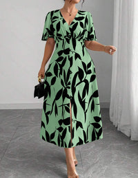 Plus-size Elegant V-neck Dress For Women