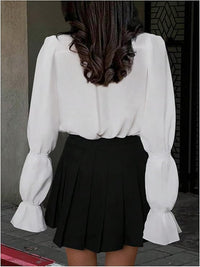 Elegant Temperament Commuter Lantern Sleeve Round Neck Single-breasted Shirt