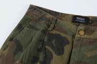 Men's Punk Distressed Multi-pocket Design Loose Wide Leg Straight Shorts