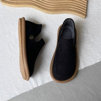 British-style Suede Pumps With A Vintage Vibe