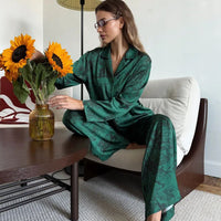 Womens Light-Luxury Printed Long-Sleeve Pajama Set With Pants