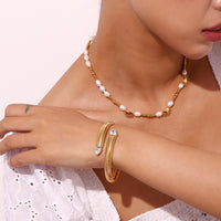 Stainless Steel Heart-Shaped Zircon Open Striped Bracelet
