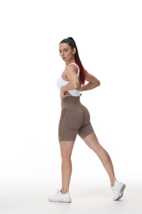 Side Crescent Fitness Three Point Yoga Shorts