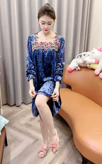 Long Sleeve Nightdress Women's Gold Velvet Home Wear Loose Plus Size Dress