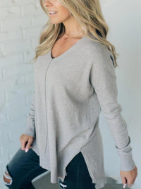 Women's Design Sewing Front Sweater Loose Knitwear Long Sleeve Top