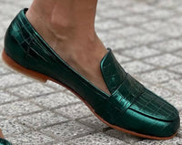 Stone Pattern Flat Tassel Round Toe Loafers