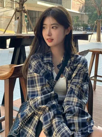 Womens Retro Long-Sleeve Plaid Shirt Top