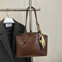 Fashion Casual Red Large Capacity Handbag