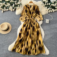 Lantern-sleeve Tie-Dye Printed Dress Womens SpringSummer High-End Defined-Waist Flared Maxi Dress