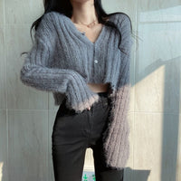 Women's V-neck Long Sleeve Knitted Cardigan Short Sweater