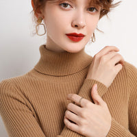 Simple Temperament High Collar Sweater Women's FallWinter Slim Short Pullover