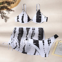 Black And White Steel Support  Split Three-piece Swimsuit