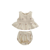 Baby Girl Embroidered Plaid Sleeveless Top Bread Shorts