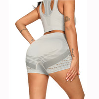 Simple Women's Hip-lift Seamless Yoga Shorts
