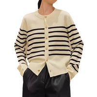 Autumn New Retro Gold Buckle Sweater French Waist Trimming Coat