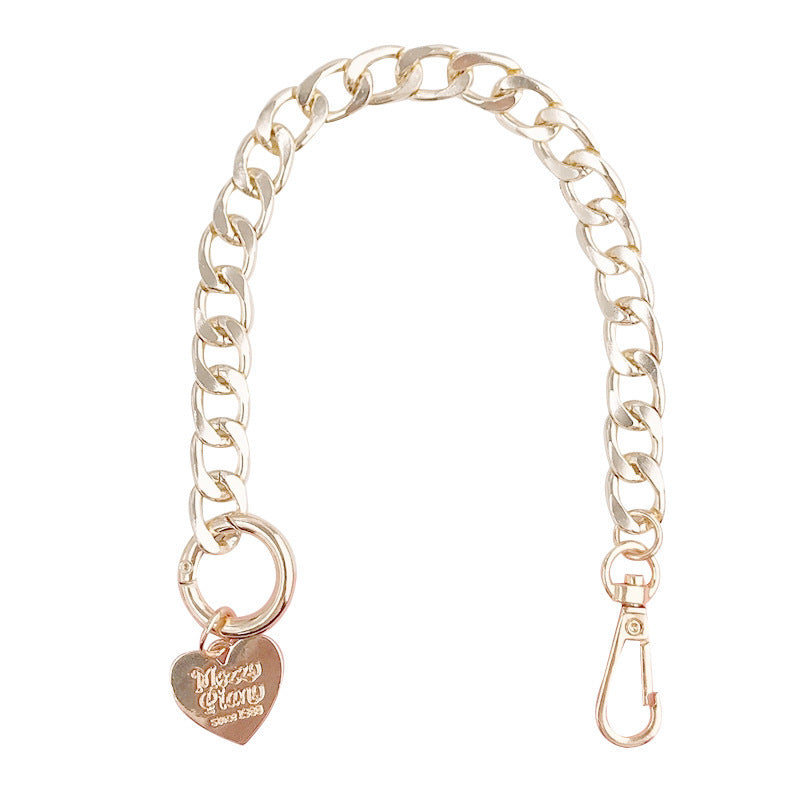 Yilian New Electroplated Metal Heart Bracelet