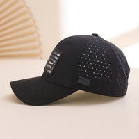 Cross-border Fashion Breathable Mesh Baseball Cap With Classic Contrasting Color National Flag Label And Curved Brim Baseball Cap. Suitable For Casual Outings And Versatile Wear.
