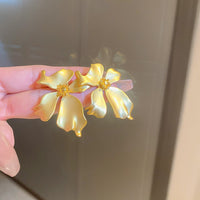 Vintage Flower Tassel Metallic Stud Earrings, Luxury Elegant Ear Jewelry