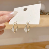 Geometric Distortion Drop Oil Lady C-shaped Earrings