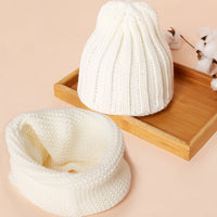 New Warm Children's Hat And Bib